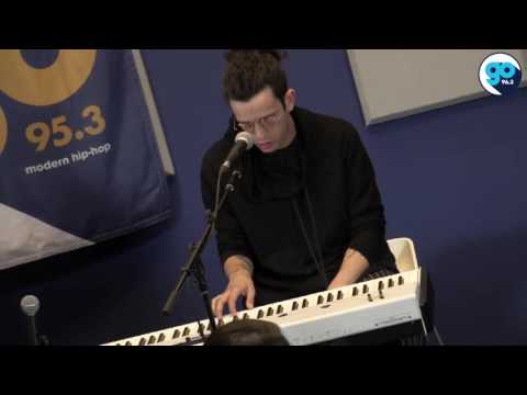 The 1975 - The Sound (live in the Go Garage)