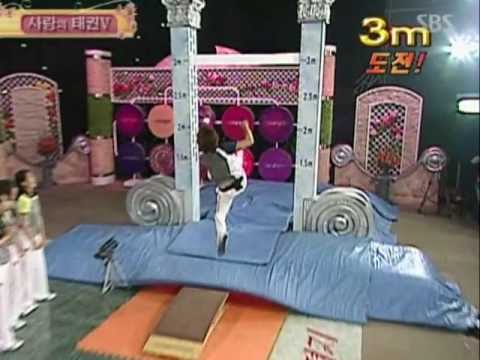 JunJin VS HyeSung - battle cut