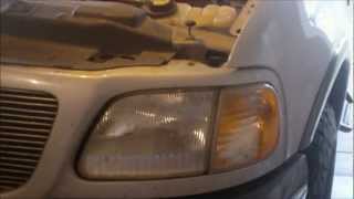 Replacing turn signal mirror light bulb ona 2001 ford expedition #7