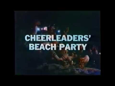 Cheerleaders Beach Party'