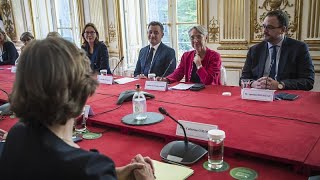 فرنسا تكشف عن التشكيلة الوزارية الجديدة