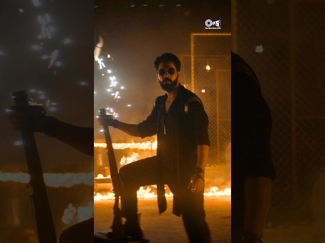 Turn up the volume, ’cause ab se sirf #RaajKaregaMaalik 🔥Song Out Now. #Maalik se milne aa jaana
