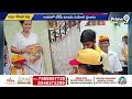 ఎన్నికల ప్రచారం లో దూకుడు పెంచిన ఆరుమిల్లి రాధాకృష్ణ సతీమణి |KrishnaThulasi ElectionCampaign |Prime9 - 03:05 min - News - Video