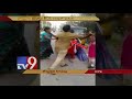Women fight on Road over a Land issue
