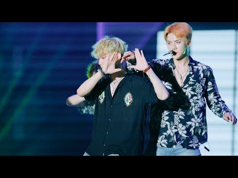 엑소 (EXO) 첸(종대) Focus - 전야 (The Eve)@170724 울산 음악중심 [4k Fancam/직캠 By TheGsd