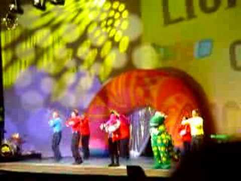 Lights Camera Action (WIGGLES) - YouTube