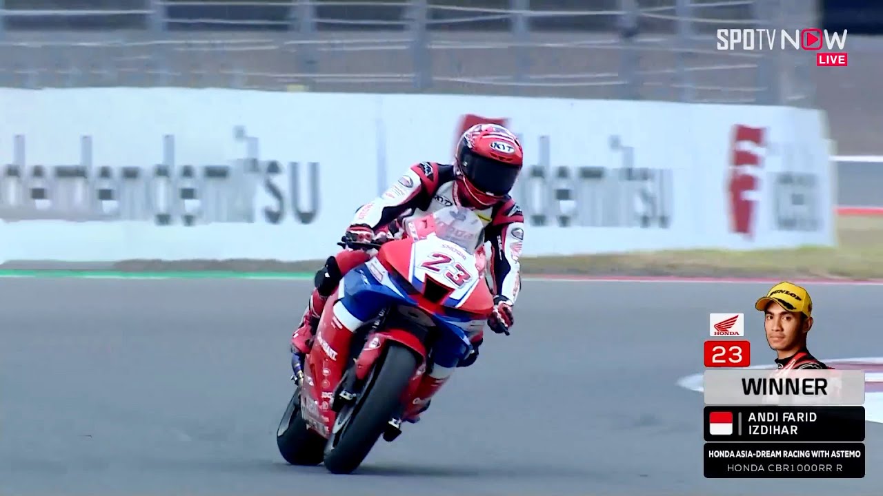 Menyala Abangkuh! Andi Farid Tampil Mempesona di Race 1 Seri Mandalika [ARRC Indonesia]