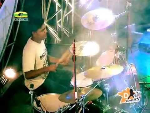 Bortoman Frerari Tara on D Rock stars 2 (2007)