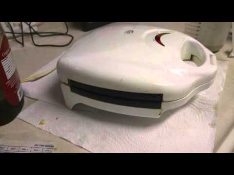Најновиот интернет хит: Тостерот што прди