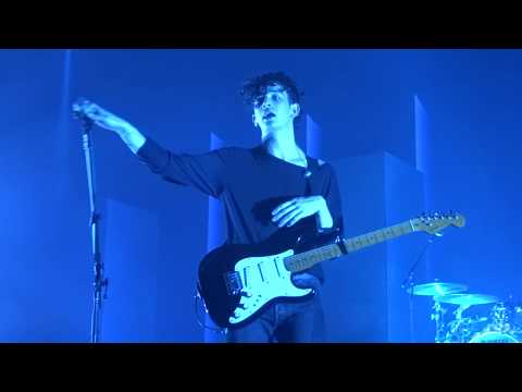 The 1975 - Chocolate, live at l'Olympia (Paris) 20/06/17