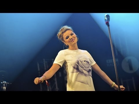 Clean Bandit - Rather Be (feat. Jess Glynne) (Radio 1's Big Weekend 2014)