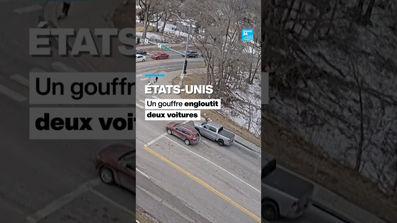 États-Unis : un gouffre engloutit deux voitures • FRANCE 24