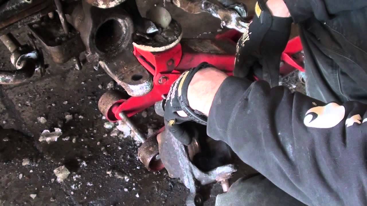 Ford f250 2wd ball joint replacement #9