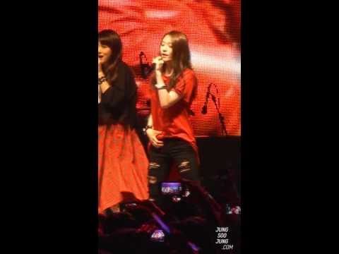 120525 f(x) Lachata Krystal fancam @CAU Festival
