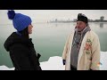 Chicago man takes cold plunge in Lake Michigan during deep freeze  - 01:48 min - News - Video