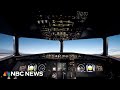 Weather balloon cracks United Airlines cockpit windshield
