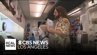 Behind the scenes of the Pageant of the Masters in Laguna Beach | Let's go Places