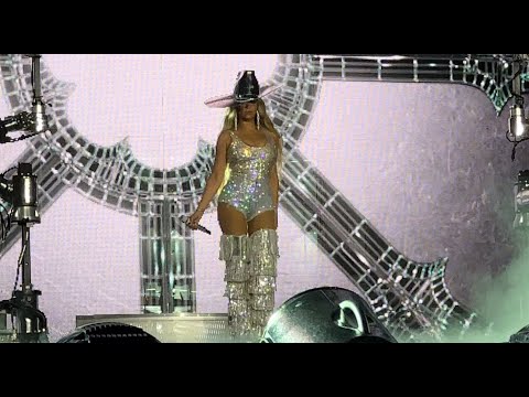 Beyoncé - Church Girl/Get Me Bodied Medley - Live from The Renaissance World Tour at MetLife Stadium