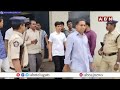 దుబాయ్ లో లిక్కర్ దొంగలు.. డబ్బంతా వాళ్ళ దగ్గరే | AP liquor Scam Latest Updates | ABN Telugu  - 02:52 min - News - Video