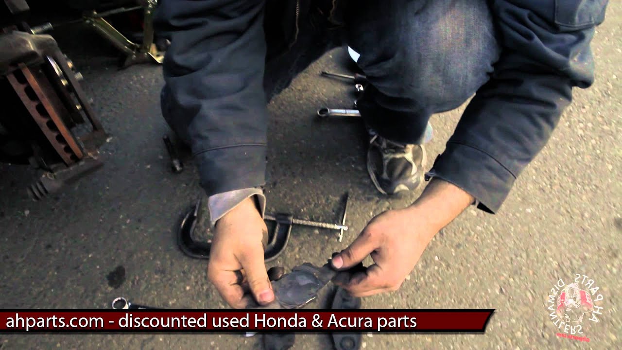 How to replace rotors on a 97 honda accord