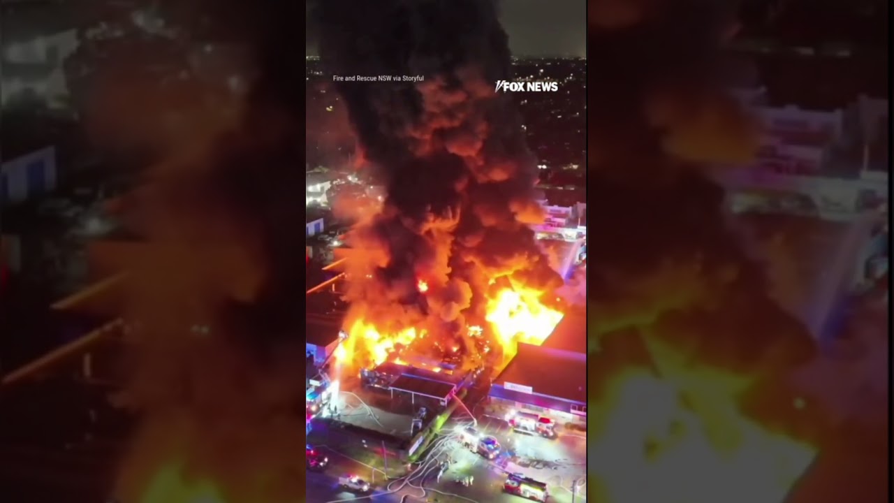 WATCH: Fireball ERUPTS at Sydney waste facility #shorts #australia #news #fire #viral #world