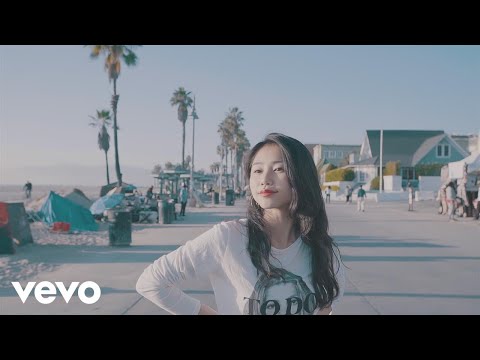 RIRI - RIRI Album Teaser 3 (Crush on You Version)