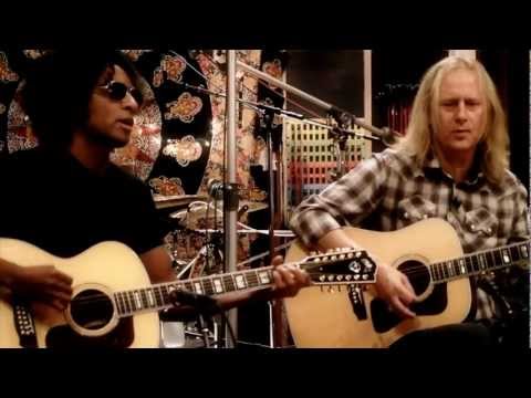 Alice In Chains Perform