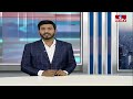 తాగి విద్యార్థులను చితక బాదుతున్న టీచర్.. | Drunken Teacher | hmtv  - 00:39 min - News - Video