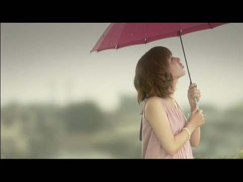 aiko- 『雲は白リンゴは赤』music video