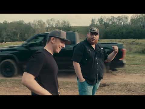 Luke Combs – Ain’t No Love In Oklahoma (From Twisters: The Album) [Official Behind The Scenes]