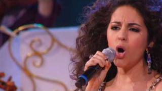 A tribute to Michael Jackson. The Earth Song by Andre Rieu and Carmen Monarcha