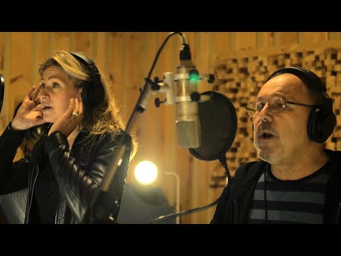 Sultans Of String - Happy Xmas (War is Over) - Sultans of String featuring Ruben Blades and Luba Mason