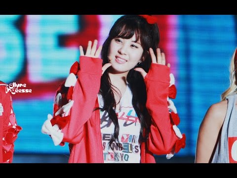 SNSD Seohyun Speaking in 3 Different Languages