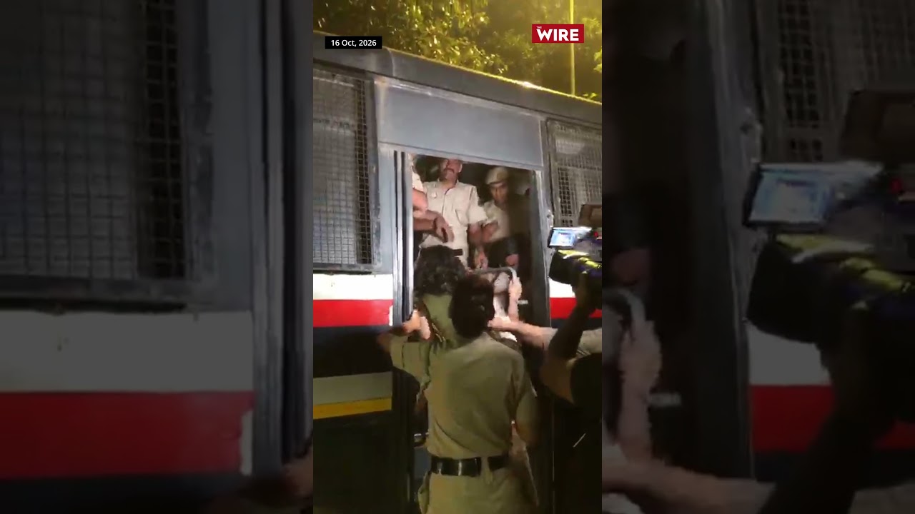 Tense Scenes as Delhi Police Forcibly Detain Protesters