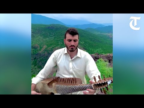 Viral video: On I- Day, a beautiful wish from Pakistan artist; plays 'Jana Gana Mana' on Rabab