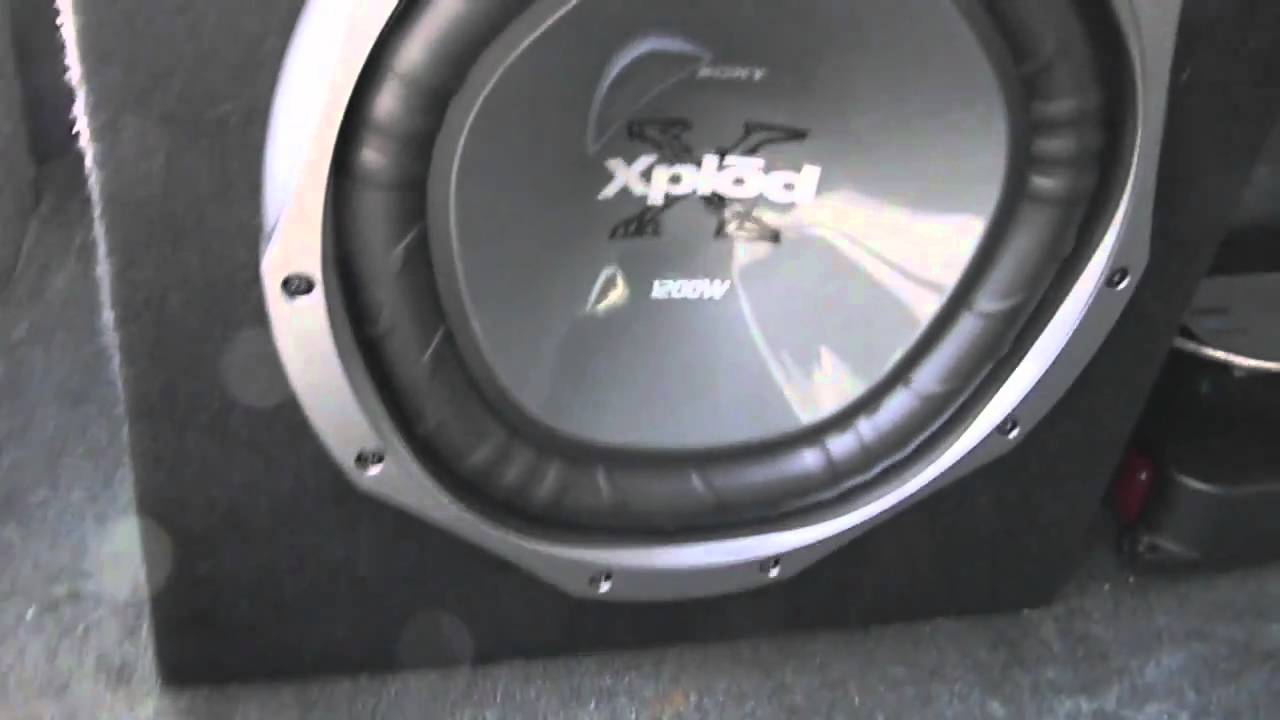 12 inch sony xplod subwoofer 1200 watts and 760 watt pioneer amplifier ...