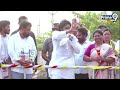 నేను చెప్పినట్టు చెప్పు.. జనసేన నేతకు పవన్ సలహా | Pawan Kalyan | Janasena | Prime9 News  - 08:06 min - News - Video