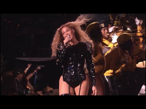 Beyoncé - Hold Up/Countdown (Homecoming) [LIVE]