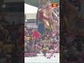 Massive Crowd Gathers for Ganesh Visarjan at Girgaon Chowpatty in Mumbai | Bhakthi TV  - 00:44 min - News - Video