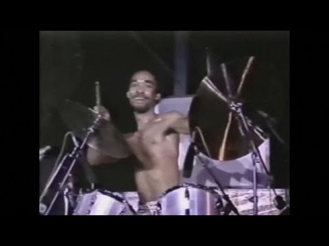 Morreu Fred White, dos Earth, Wind and Fire