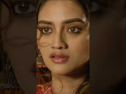 একটা ছোট্ট gift আছে #naqaab #shakibkhan #nussrat #bengalicinema #svfekush