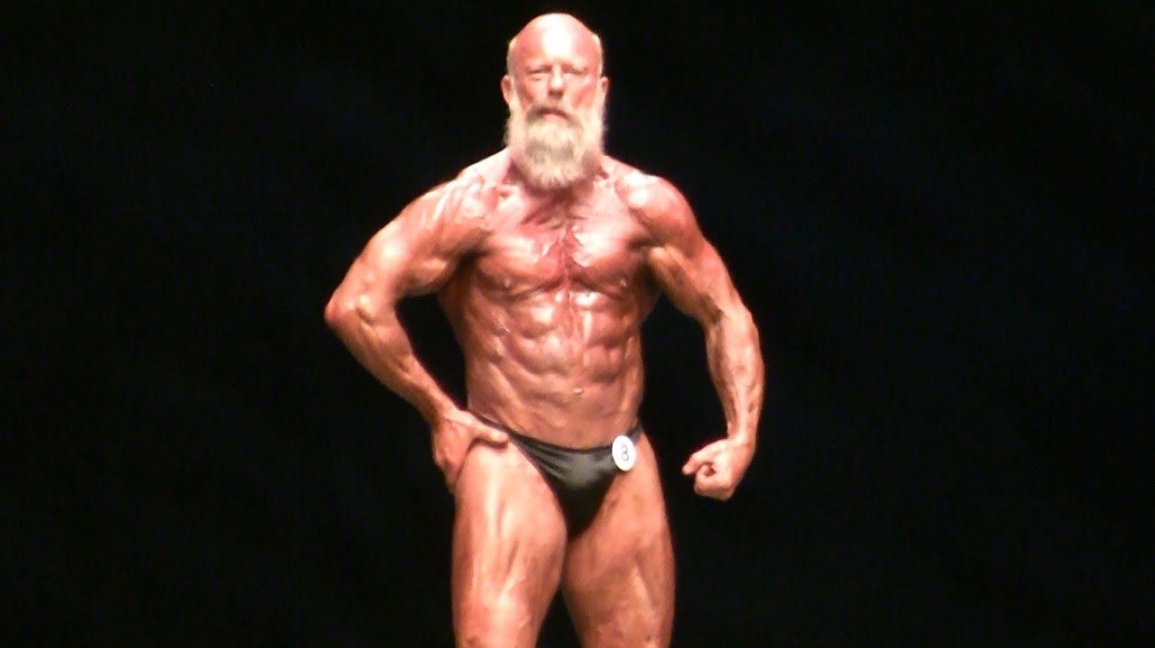 60 Year Old Ifbb Pro Bodybuilder Andreas Cahling At The 2012 Master Mr Olympia Youtube 