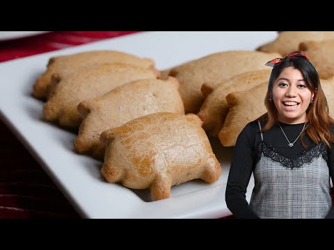 Jacqueline Tris Makes Mexican Piggy Gingerbread Cookies (Marranitos De Piloncillo)