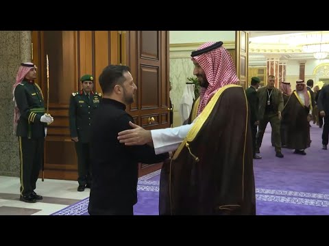 Saudi crown prince meets with Ukraine's Zelensky ahead of ceasefire talks | AFP