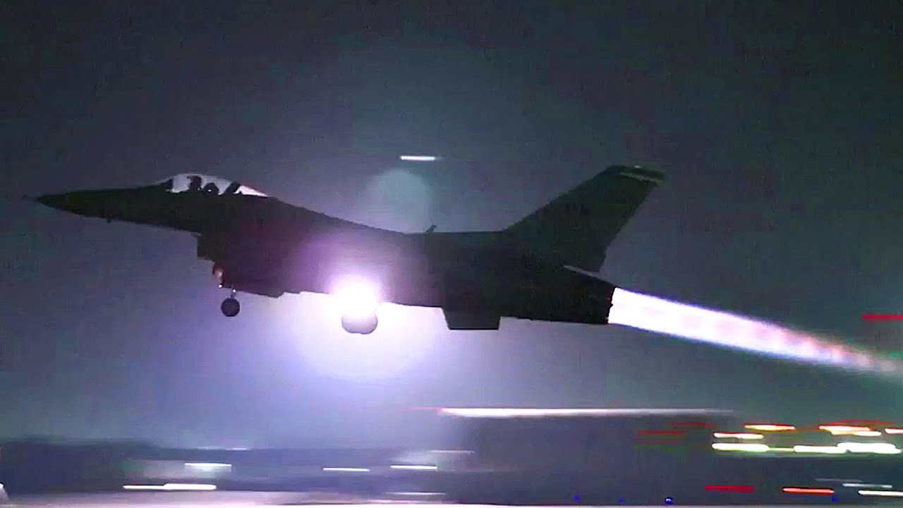 F 16 Night After Burner Take Off YouTube f-16-night-after-burner-take-off-youtube