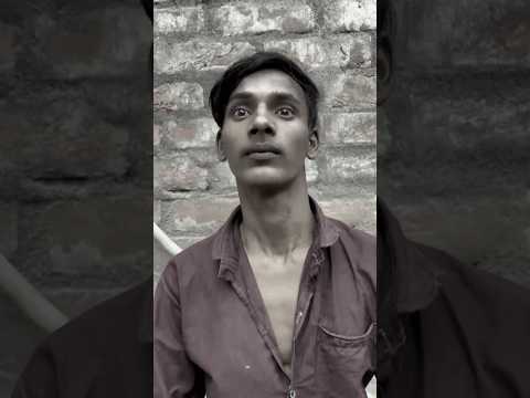 Akla akla kha raha hai 🤣🤣 #funnyshorts #memes #sonuofficial #surajroxfunnyvibeo #vikramcomedy