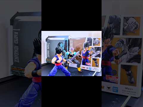 Epic Battle with Gohan & Trunks #anime #stopmotion #animeedit #shorts #dragonball #fight #toys #pov