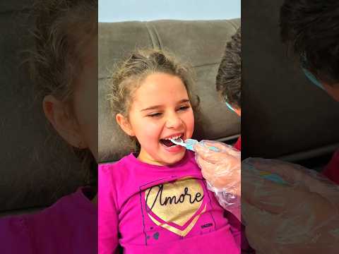 SOSO COMILONA DE DOCES VAI AO DENTISTA!#shorts