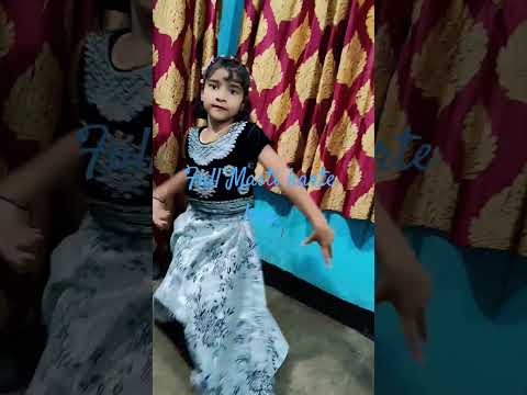 Sunday mein phool Masti karte hue dance jyada bacche Masti kar rahi hai