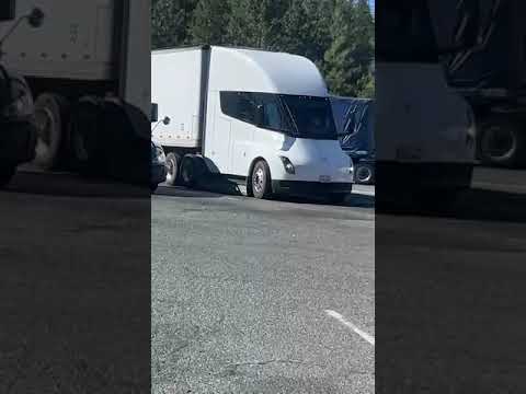 Testa truck actively working